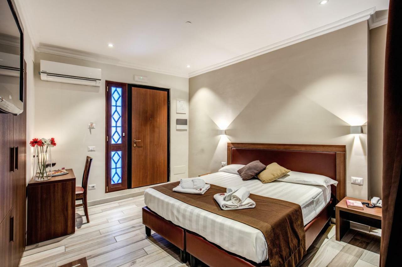 House Garden Hotel Рим Екстериор снимка