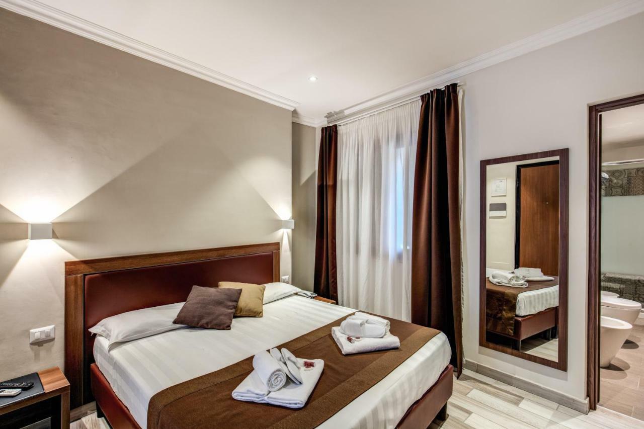 House Garden Hotel Рим Екстериор снимка